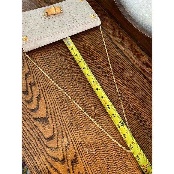 Miss Mak Faux Ostrich Clutch with chain strap - Picture 8 of 11